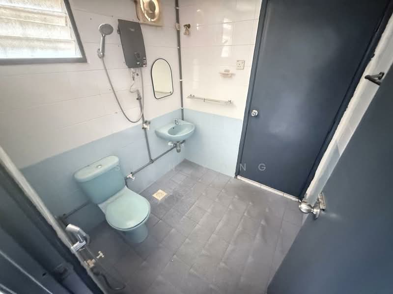 Rumah Teres 2 Tingkat untuk Dijual di Selayang (Selangor) - Sean Yong - Bathroom - PropertyGuru.com.my