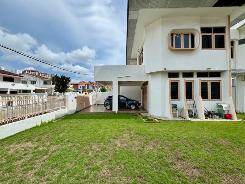 Semi-Detached House for Sale in Tanjung Tokong (Penang) - Ping Koay - Exterior - PropertyGuru.com.my