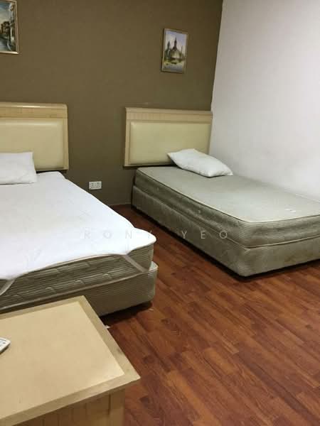 Service Residence for Rent at Holiday Place (D-Villa Residence) - Rony Yeo - Bedroom - PropertyGuru.com.my
