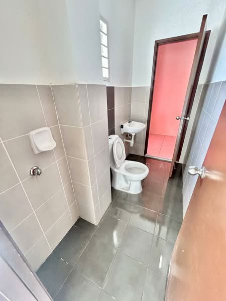 Rumah Teres 2 Tingkat untuk Dijual di Taman Desiran Bayu (Puchong) - Aliff Iqbal - PropertyGuru.com.my