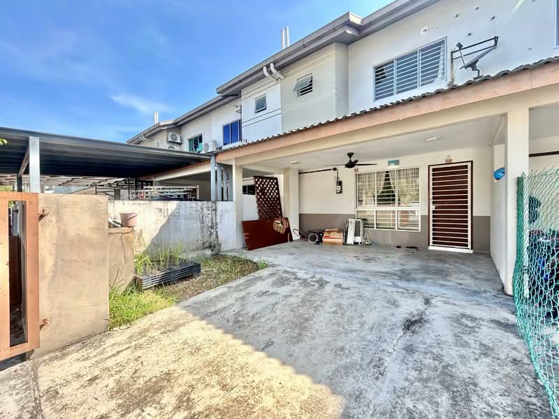 Rumah Teres 2 Tingkat untuk Dijual di Taman Desiran Bayu (Puchong) - Aliff Iqbal - PropertyGuru.com.my