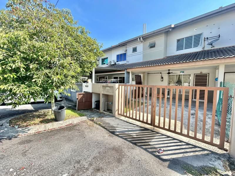 Rumah Teres 2 Tingkat untuk Dijual di Taman Desiran Bayu (Puchong) - Aliff Iqbal - PropertyGuru.com.my