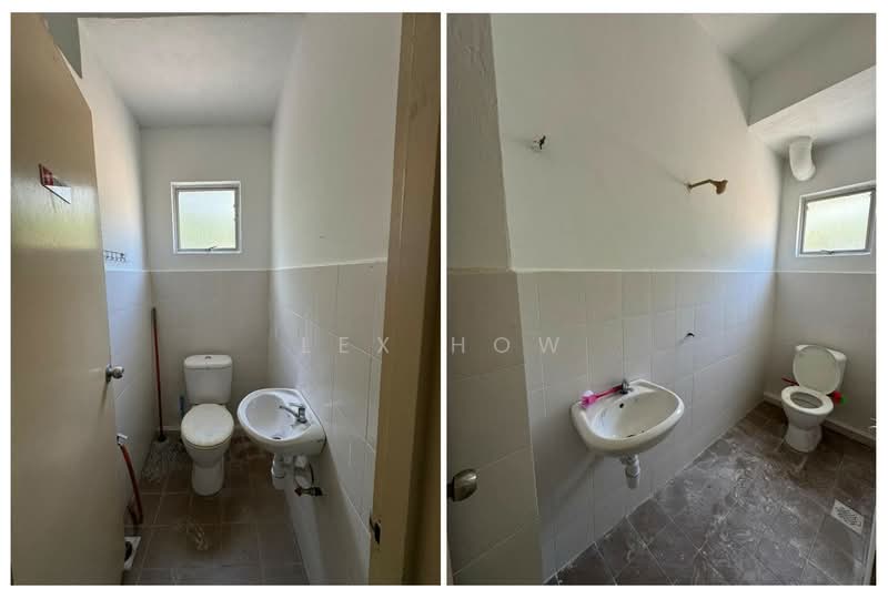 Shop / Office for Rent in Taman Damai Mewah (Kajang) - Lex How - Bathroom - PropertyGuru.com.my