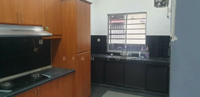 Terraced House for Sale in Bandar Mahkota Cheras (Cheras) - Ryan Low - Kitchen - PropertyGuru.com.my
