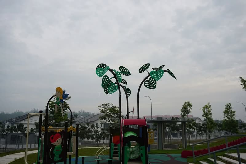 2-storey Terraced House for Sale in Hill Park (Semenyih) - Teh . - Exterior - PropertyGuru.com.my