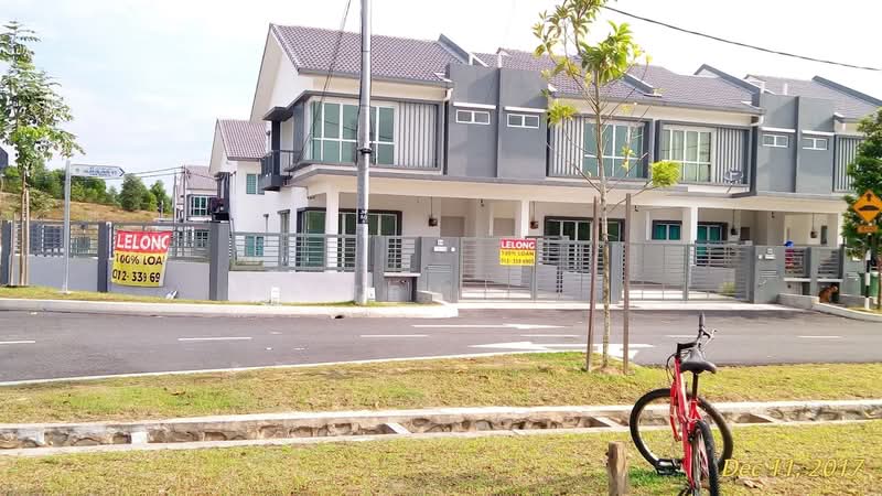 2-storey Terraced House for Sale in Hill Park (Semenyih) - Teh . - Exterior - PropertyGuru.com.my