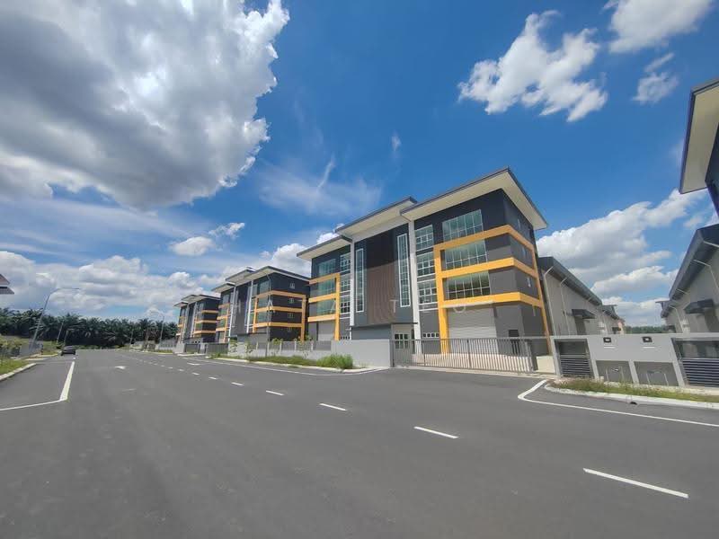 Factory for Sale in Taman Kapar Permai (Kapar) - Hata Teo - Exterior - PropertyGuru.com.my