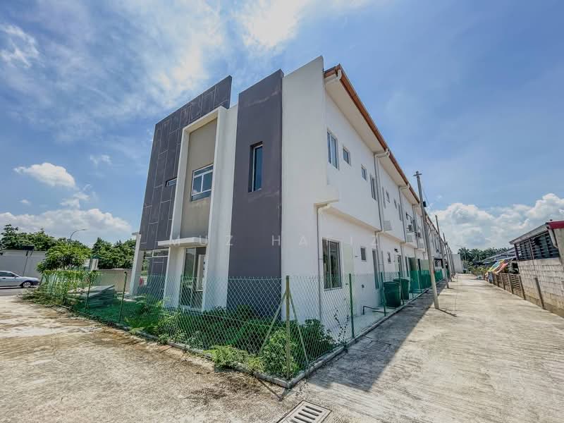 2-storey Terraced House for Sale in Seksyen 29 (Shah Alam) - Muz Hafiz - PropertyGuru.com.my