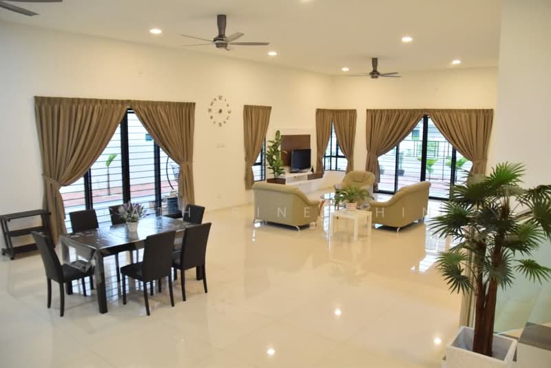 Bungalow for Sale in Ipoh (Perak) - Catherine Chin - Living Room - PropertyGuru.com.my