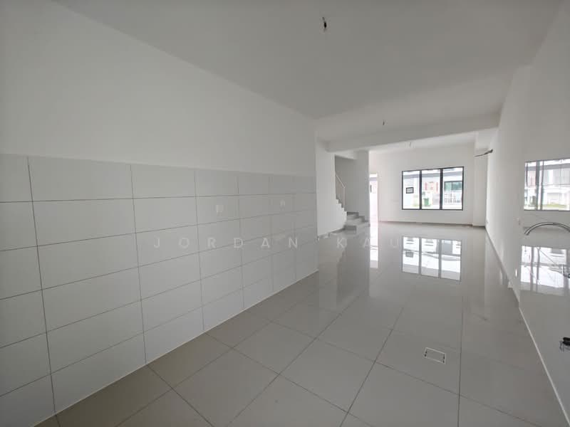2-storey Terraced House for Sale in Taman Masai (Masai) - Jordan Kau - PropertyGuru.com.my
