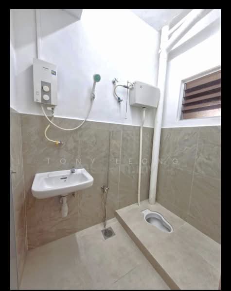 2-storey Terraced House for Rent in Bandar Mahkota Cheras (Cheras) - Tony Leong - Bathroom - PropertyGuru.com.my