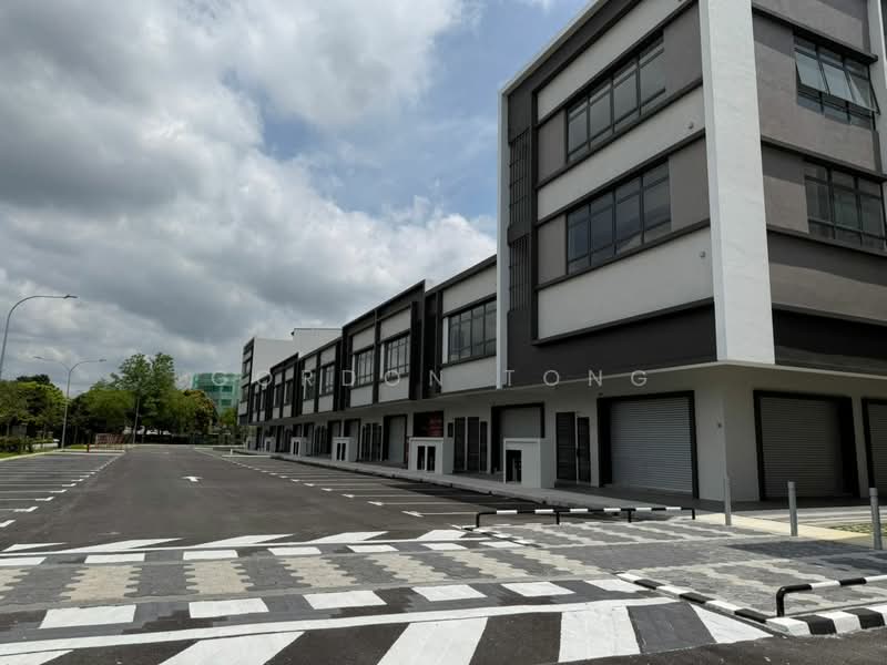 Shop for Rent in Bandar Tropicana Aman (Telok Panglima Garang) - Gordon Tong - Exterior - PropertyGuru.com.my