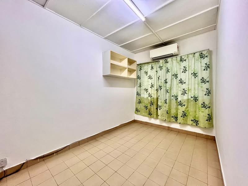 Terraced House for Sale in Usj 2 (Subang Jaya) - Banin Yahya - PropertyGuru.com.my