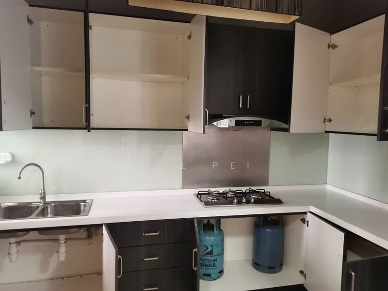 Condominium for Rent at Nautica Lake Suites - June Pei - Kitchen - PropertyGuru.com.my