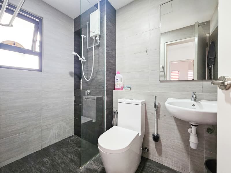 Servis Apartment untuk Disewa di Aurora Subang Jaya - Elvin Gwee - Bathroom - PropertyGuru.com.my