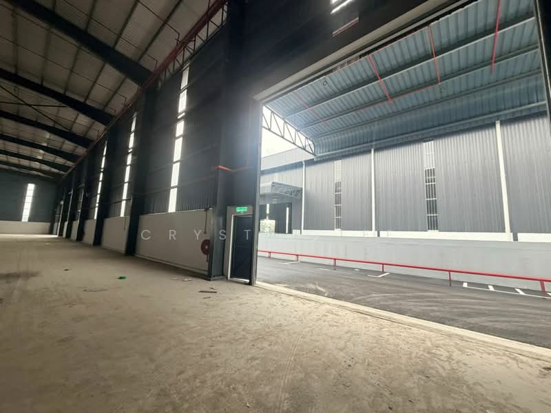 Factory for Rent in Batu Kawan (Penang) - Crystal Tee - Interior - PropertyGuru.com.my