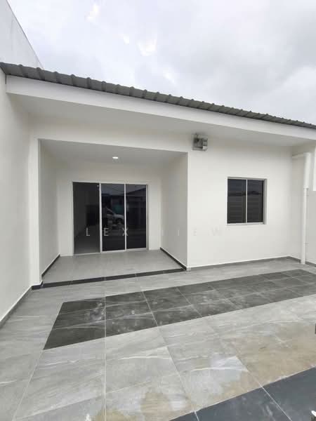 1-storey Terraced House for Sale in Taman Sri Skudai (Skudai) - Lex Hiew - Exterior - PropertyGuru.com.my