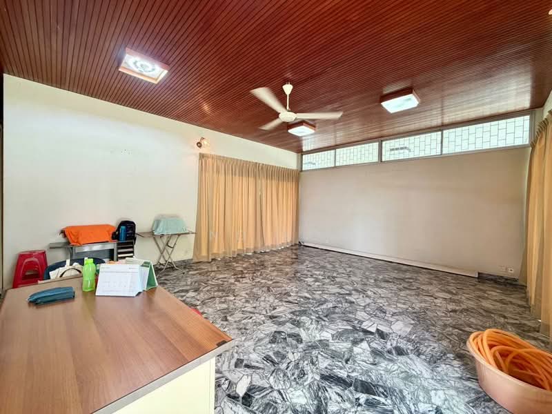 Rumah Banglo untuk Dijual di Tanjung Tokong (Penang) - Ping Koay - Living Room - PropertyGuru.com.my