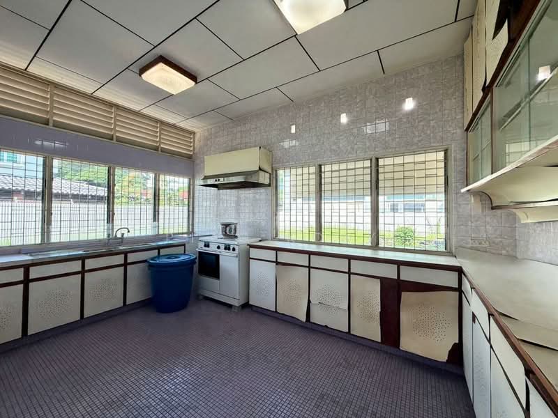 Rumah Banglo untuk Dijual di Tanjung Tokong (Penang) - Ping Koay - Kitchen - PropertyGuru.com.my