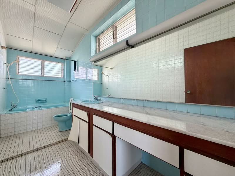 Rumah Banglo untuk Dijual di Tanjung Tokong (Penang) - Ping Koay - Bathroom - PropertyGuru.com.my