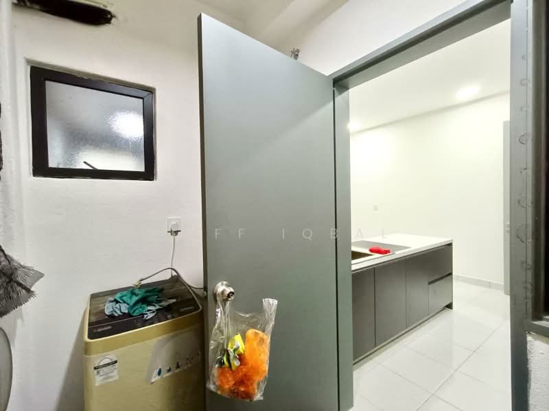 Service Residence for Sale at E'Island Lake Haven - Aliff Iqbal - PropertyGuru.com.my