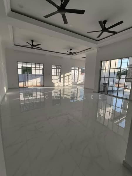 Rumah Banglo untuk Dijual di Kampung Maju Jaya (Tebrau) - Maggie Lee - Living Room - PropertyGuru.com.my