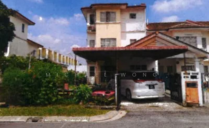 2.5-storey Terraced House for Sale in Taman Amanputra (Puchong) - Michael Wong - Exterior - PropertyGuru.com.my