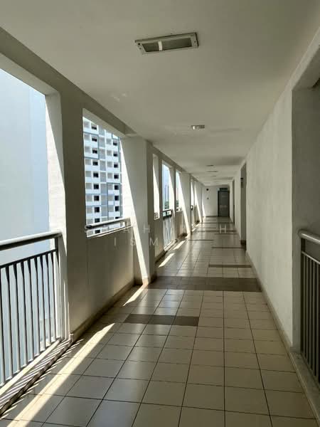 Condominium for Rent at Suasana Lumayan - Syahirah Ismol - Corridor - PropertyGuru.com.my