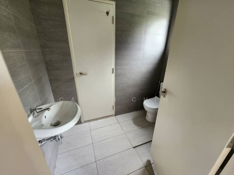 3-storey Terraced House for Sale in Ukay Bistari (Ulu Kelang) - calvin Chin - Bathroom - PropertyGuru.com.my