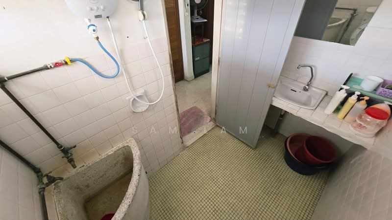 Rumah Teres 1 Tingkat untuk Dijual di Bercham (Ipoh) - Sam Lam - Bathroom - PropertyGuru.com.my