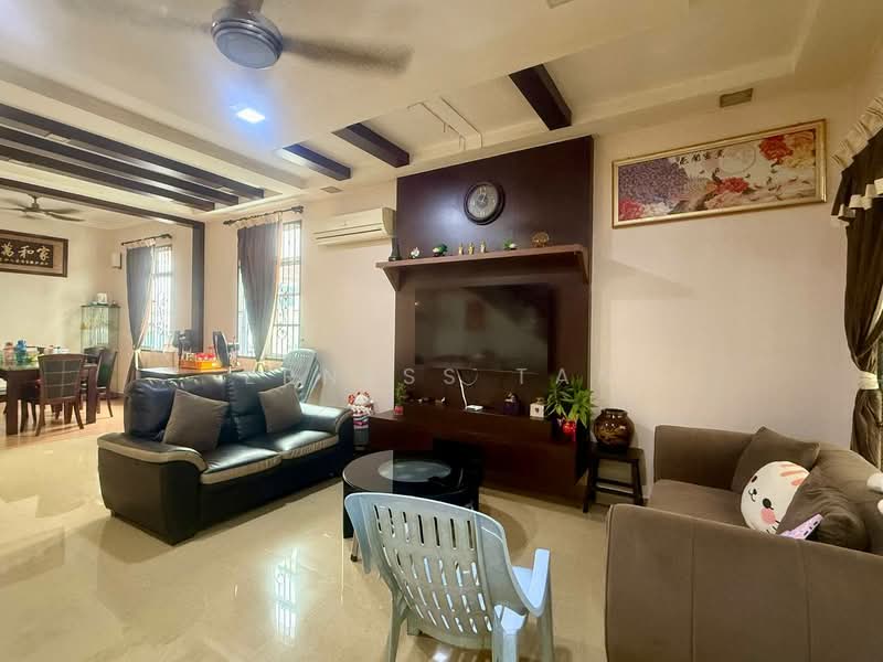 Rumah Teres 2 Tingkat untuk Dijual di Iskandar Puteri (Nusajaya) (Johor) - Erness Tan - Living Room - PropertyGuru.com.my