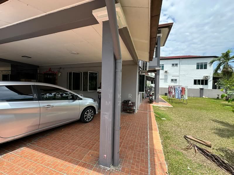 Rumah Teres 2 Tingkat untuk Dijual di Bandar Baru Bangi (Selangor) - Ahmad Fikri Amer Hamzah - Exterior - PropertyGuru.com.my