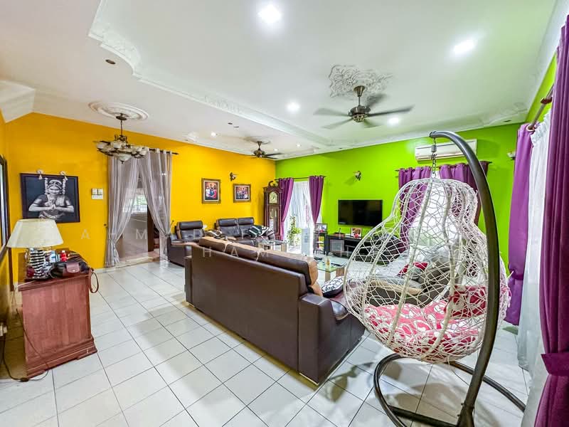 Rumah Teres 2 Tingkat untuk Dijual di Bandar Baru Bangi (Selangor) - Ahmad Fikri Amer Hamzah - Living Room - PropertyGuru.com.my
