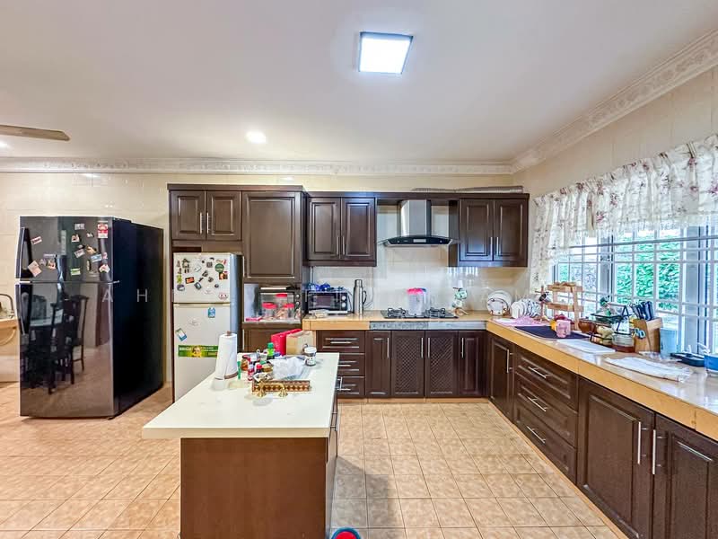 Rumah Teres 2 Tingkat untuk Dijual di Bandar Baru Bangi (Selangor) - Ahmad Fikri Amer Hamzah - Kitchen - PropertyGuru.com.my