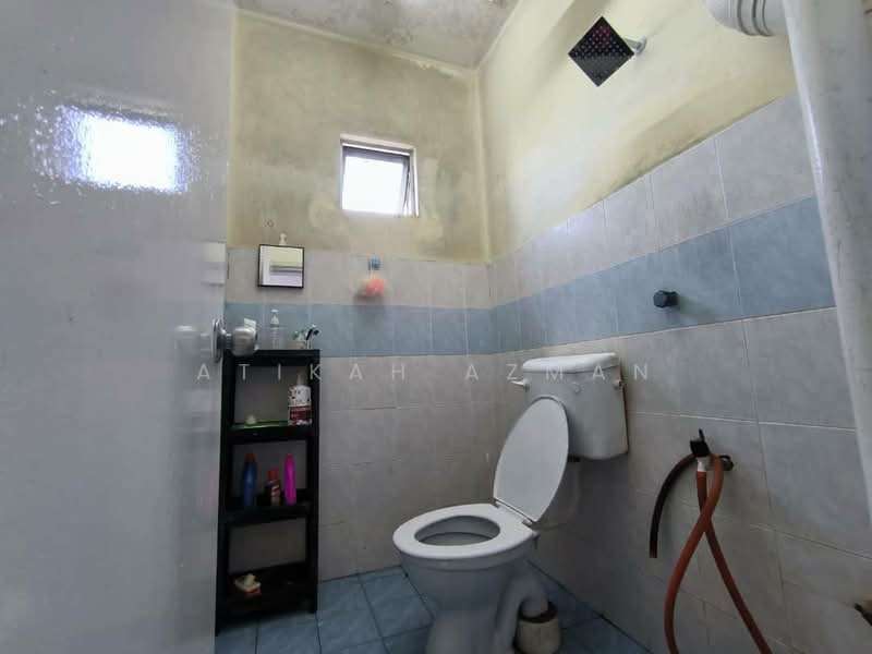 Apartment for Sale at Desaminium Rimba - Atikah Azman - Bathroom - PropertyGuru.com.my