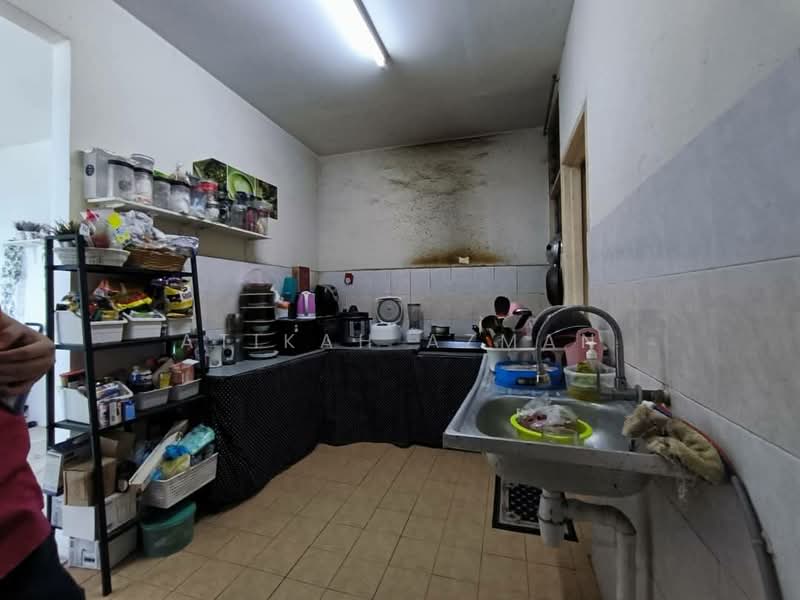 Apartment for Sale at Desaminium Rimba - Atikah Azman - Kitchen - PropertyGuru.com.my