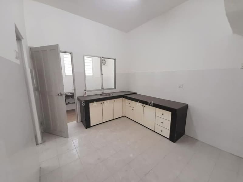 2-storey Terraced House for Sale in Taman Menglembu Impiana Adril (Menglembu) - Sam Lam - Kitchen - PropertyGuru.com.my