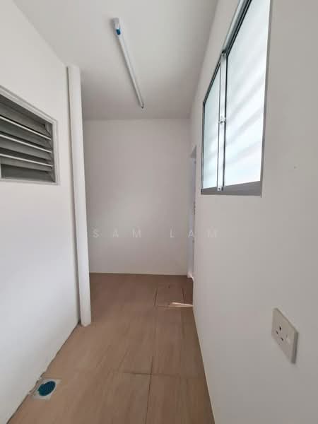 2-storey Terraced House for Sale in Taman Menglembu Impiana Adril (Menglembu) - Sam Lam - Corridor - PropertyGuru.com.my
