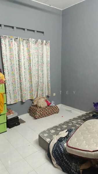 Rumah Teres 1 Tingkat untuk Dijual di Masai (Johor) - Steve Tey - Bedroom - PropertyGuru.com.my