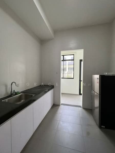 2-storey Terraced House for Rent in Johor Bahru (Johor) - Grace Yan - Kitchen - PropertyGuru.com.my