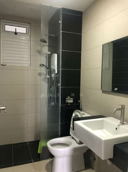 Servis Apartment untuk Dijual di Tropez Residences - Kay Ng - Bathroom - PropertyGuru.com.my