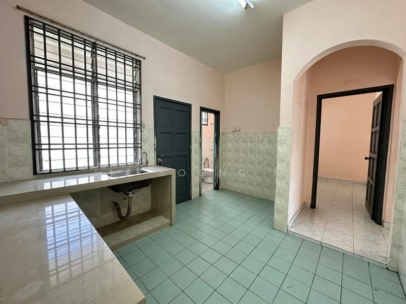 1.5-storey Terraced House for Sale in Johor Bahru (Johor) - JIA SOONG NG - Kitchen - PropertyGuru.com.my