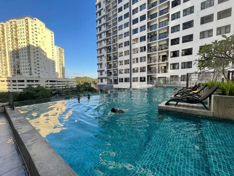 Kondominium untuk Dijual di The Greens @ Subang West - Frank Teh - Pool - PropertyGuru.com.my