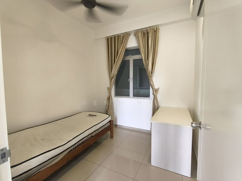 Condominium for Rent at Fairway Suites - Heng Hy - Bedroom - PropertyGuru.com.my
