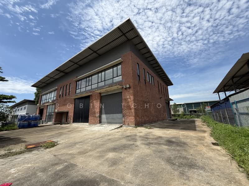 Factory for Sale in Shah Alam (Selangor) - Robin Tchong - Exterior - PropertyGuru.com.my