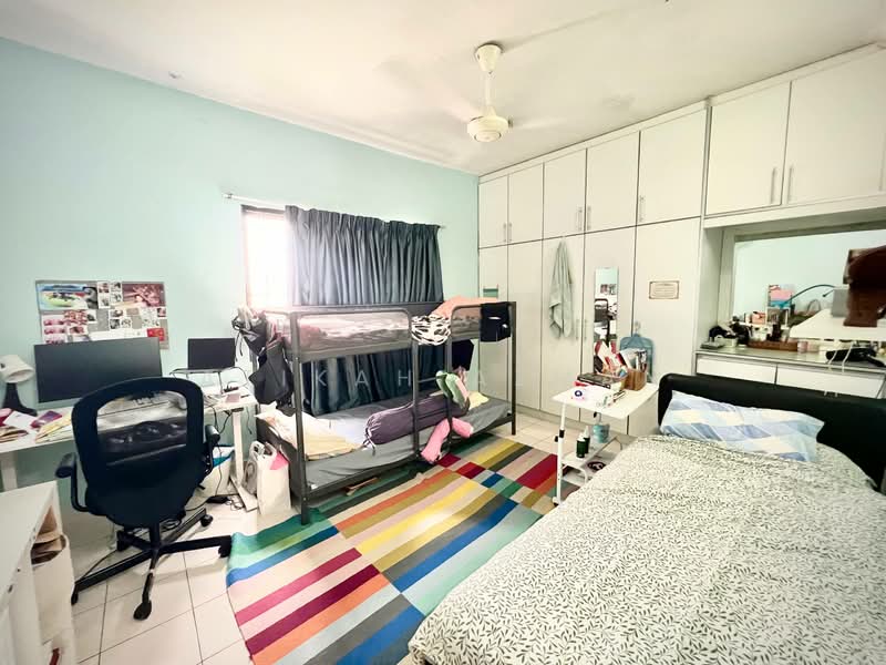 Condominium for Sale at Sri Putramas - Atikah Azman - Bedroom - PropertyGuru.com.my