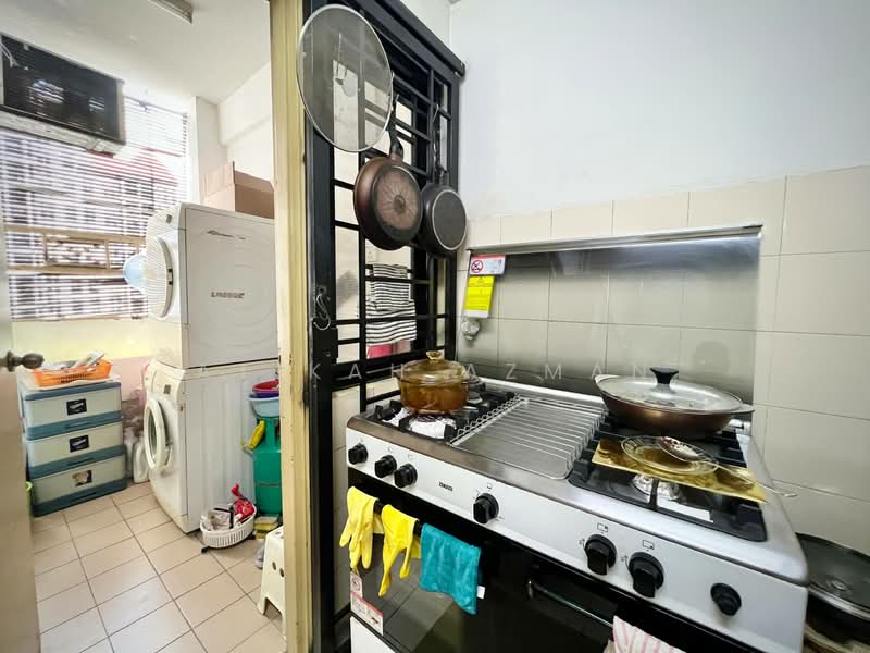 Condominium for Sale at Sri Putramas - Atikah Azman - Kitchen - PropertyGuru.com.my