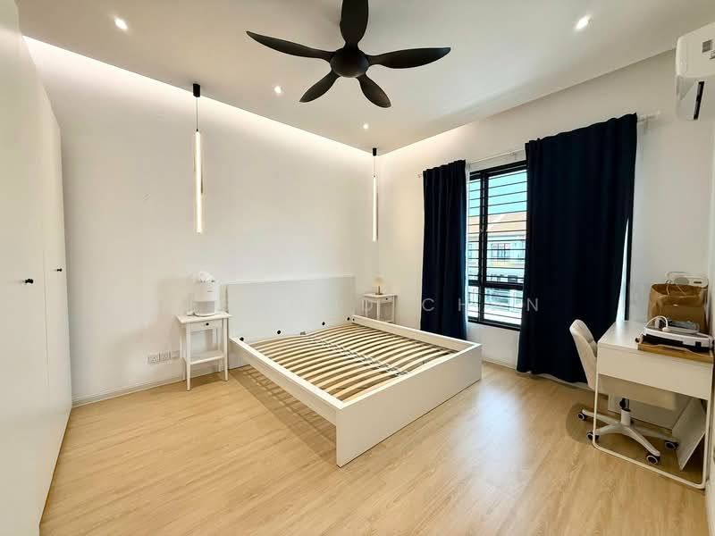 Rumah Teres 2 Tingkat untuk Dijual di Shah Alam (Selangor) - Desmond Chan - Bedroom - PropertyGuru.com.my