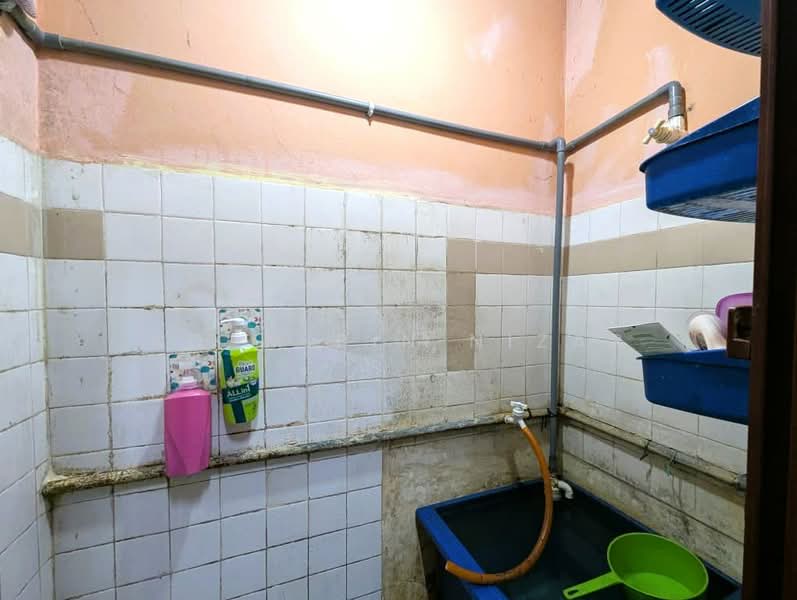 1-storey Terraced House for Sale in Shah Alam (Selangor) - Adam Bin Nizar - PropertyGuru.com.my