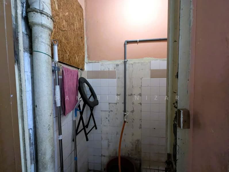 1-storey Terraced House for Sale in Shah Alam (Selangor) - Adam Bin Nizar - PropertyGuru.com.my